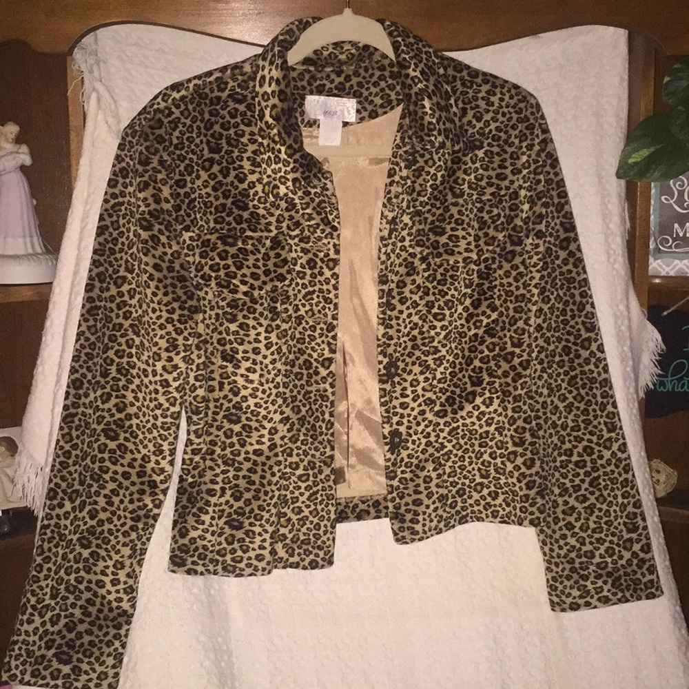 Cheetah Print Crop Jacket with Buttons